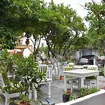 La Sorella 酒店 *